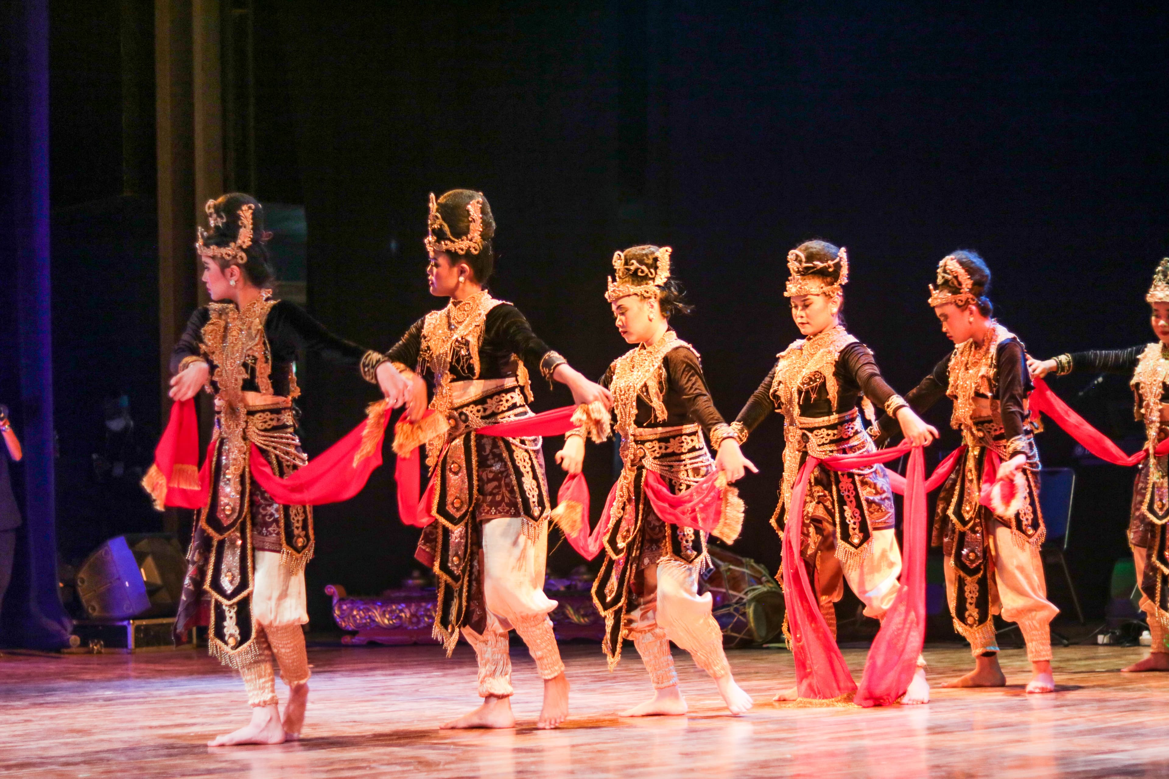 Kesenian Daerah Sunda